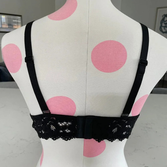 Momanda Lace Plunge Nursing Bralette Polyamide Elastane Black Sz 38B NWOT - Picture 4 of 14